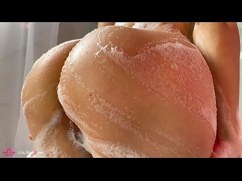❤️ La morena es masturba el cony amb un vibrador fins a un orgasme intens a la dutxa ❌ Sexe al ca.pornoklinge.ru ️❤